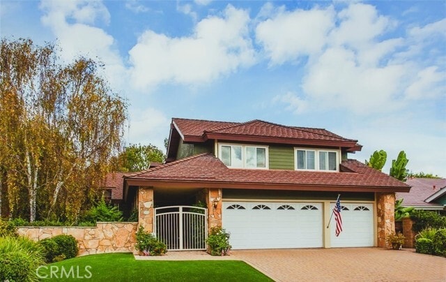Building Photo - 28632 Silverton Dr