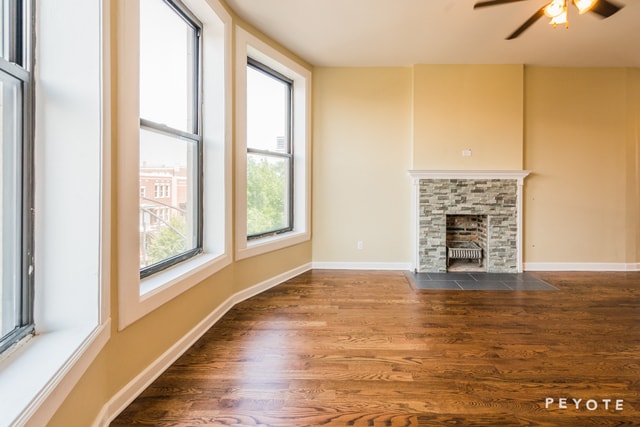 Building Photo - 2445 W Harrison St