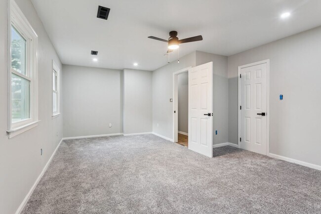Building Photo - Updated Four bedroom, two full bathroom home