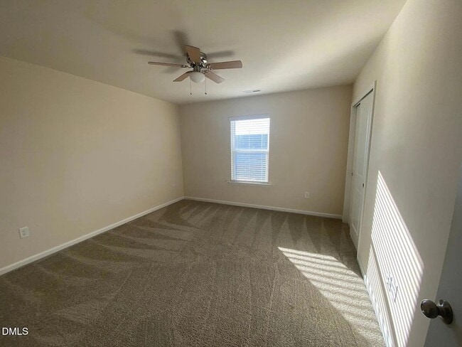 Building Photo - 2124 Fox Chapel Pl