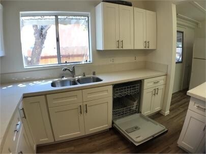 Building Photo - 6 Bedroom 3 Bathroom House  8 ppl MAX