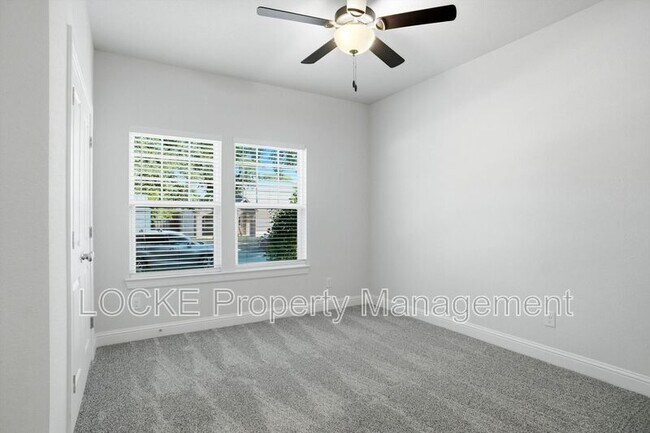 Building Photo - 2809 W Bewick St