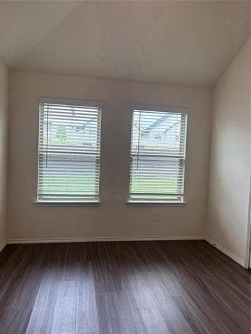 Building Photo - 2065 Alamandine Ave