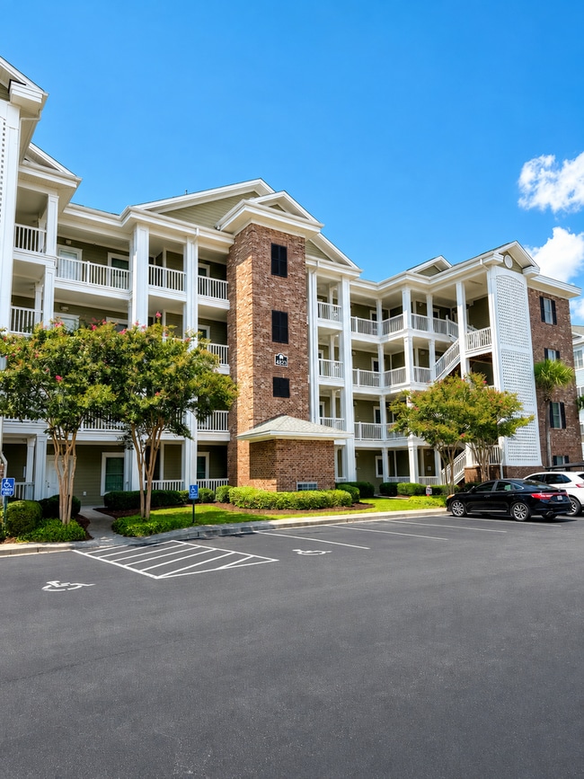 Building Photo - 4823 Magnolia Lake Dr