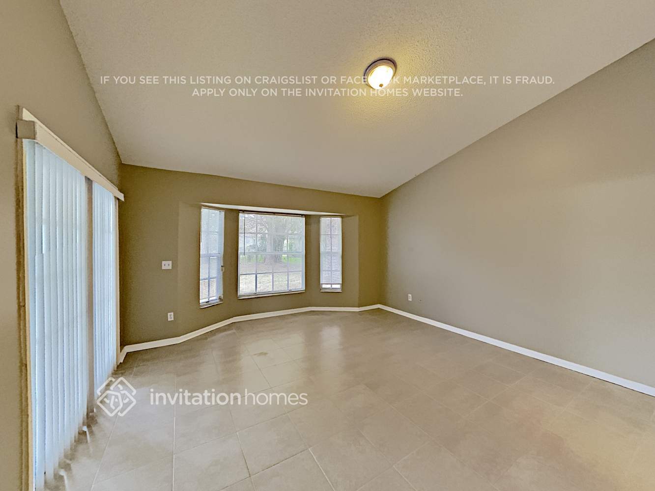Building Photo - 13838 Elder Ct