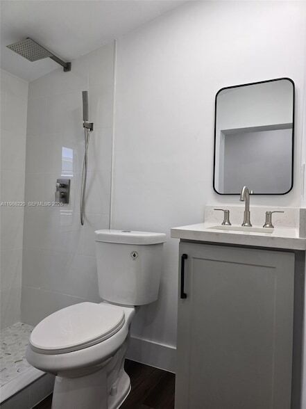 Building Photo - 3245 SW 88th Ct