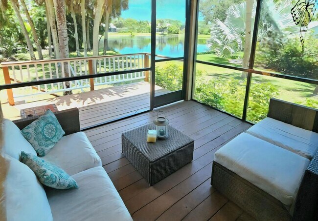 Building Photo - McGregor Woods  Community with Natural Surrounding Charm. Close to Sanibel.