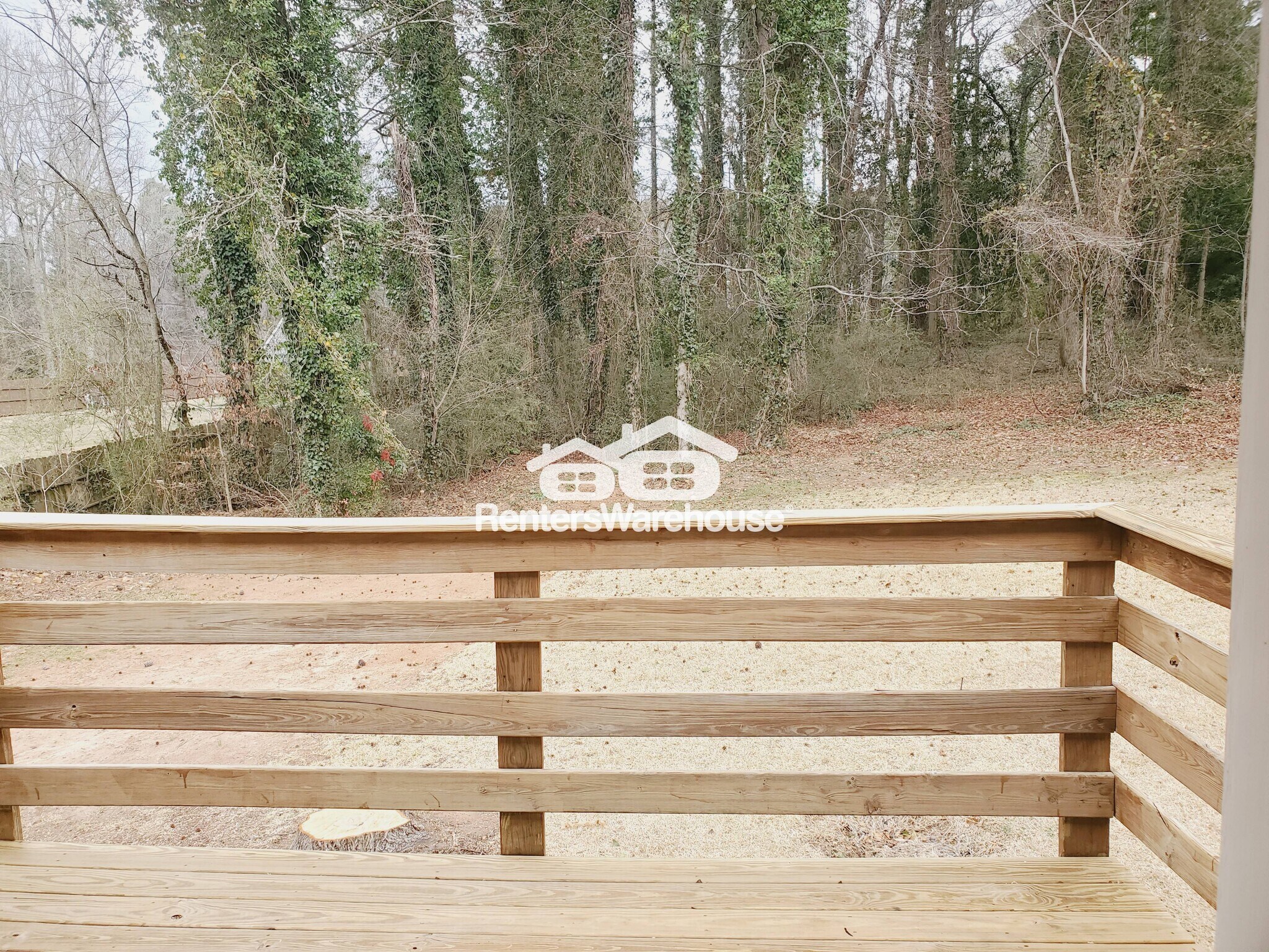 Building Photo - 3910 Lisas Dr