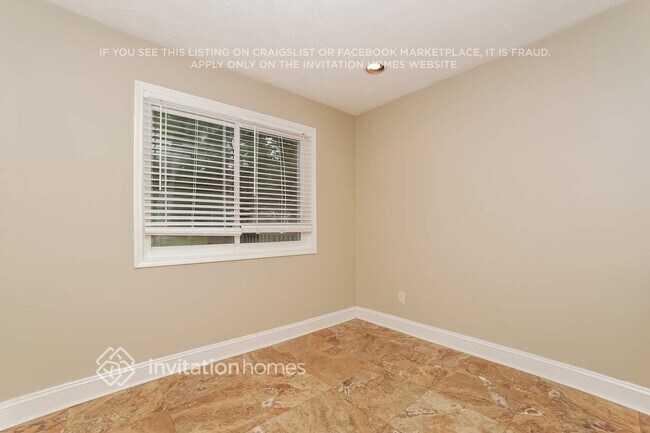Building Photo - 4393 Fielding Ln