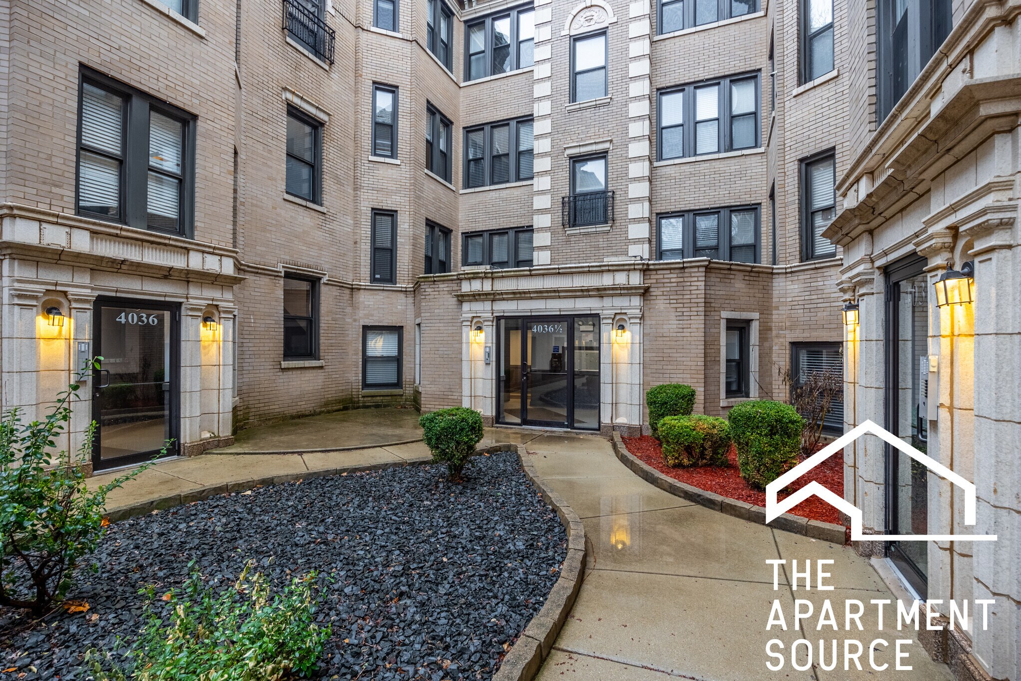 Building Photo - 4036 N Ashland Ave