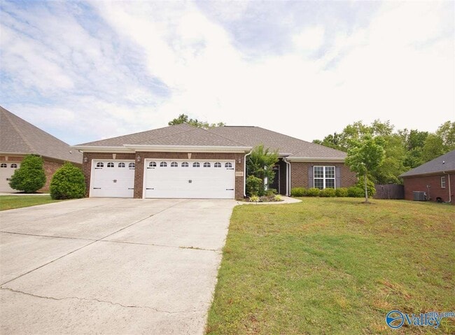 Building Photo - 106 Back Creek Cir NW
