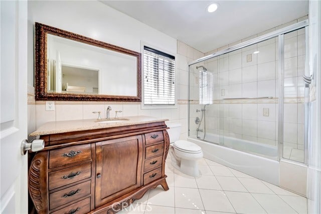 Building Photo - 16707 Moorpark St