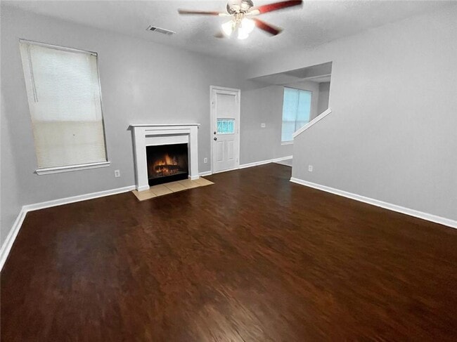 Building Photo - 4540 Ravenwood Pl