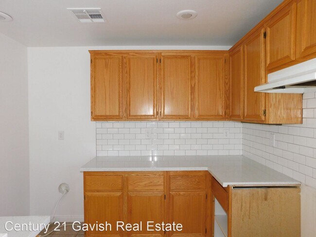 Building Photo - 3 br, 2.5 bath House - 1098 Paradise Resor...
