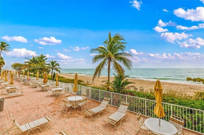 Building Photo - 4250 Galt Ocean Dr