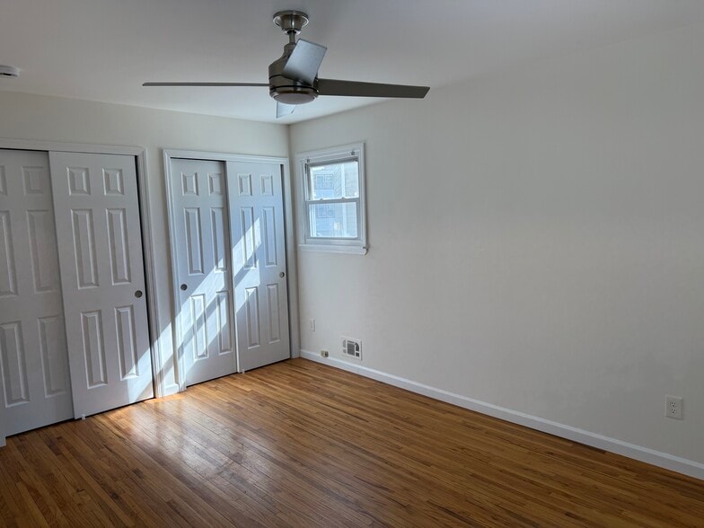 Primary Bedroom - 18 Cooper Dr