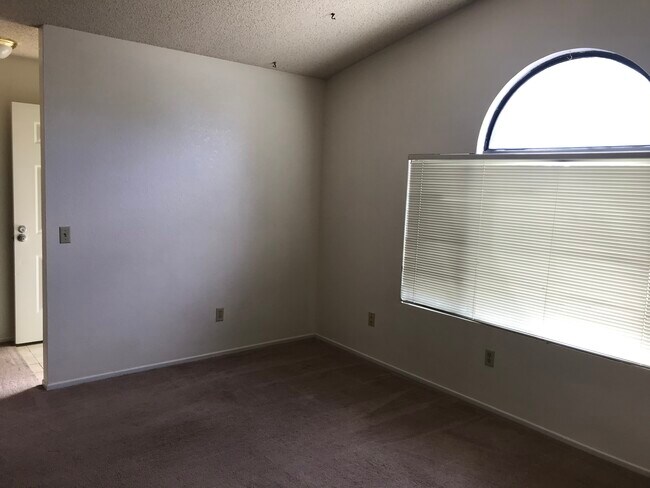 Living room street view window - 2121 Phlox Ave