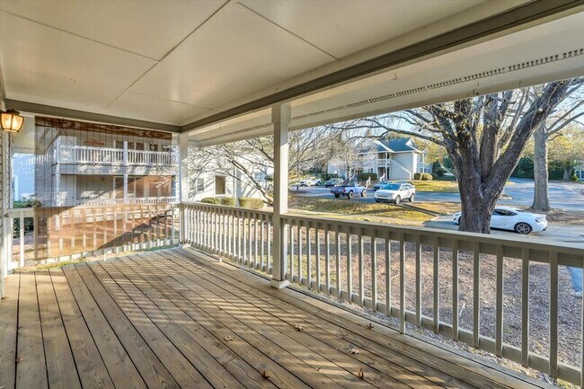 Building Photo - 2811 Edridge Ct