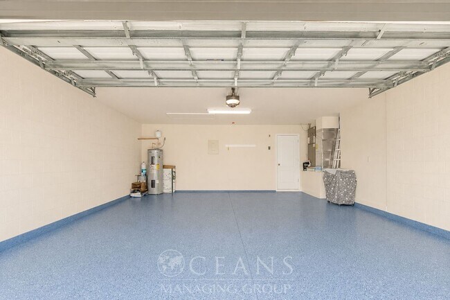 Building Photo - 3 Bedroom Home in Ormond Lakes