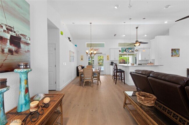 Building Photo - 170 SW 52nd St