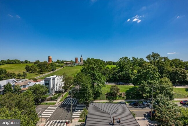 Building Photo - 4750 41st St NW