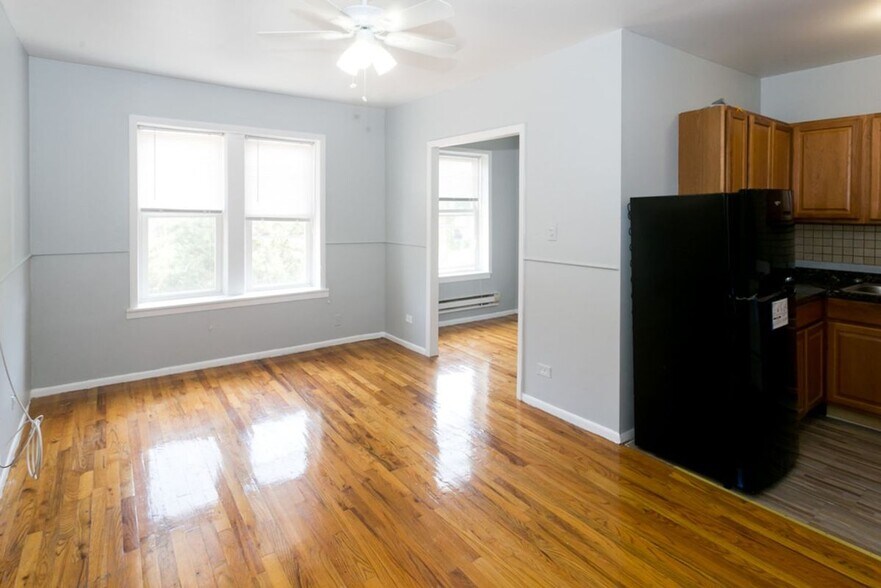 Building Photo - 4511 Malden St