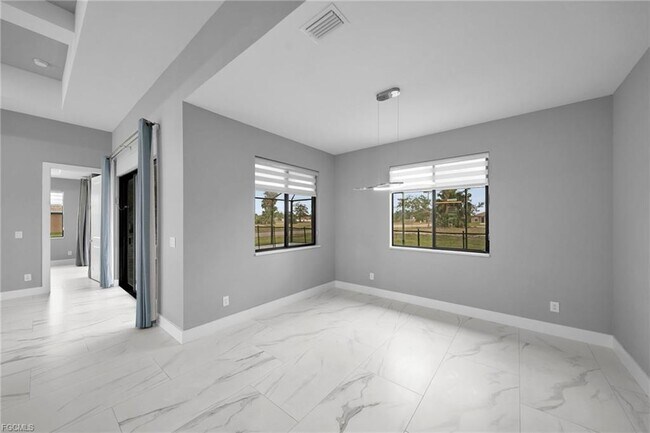 Building Photo - 1201 SW 8th Pl