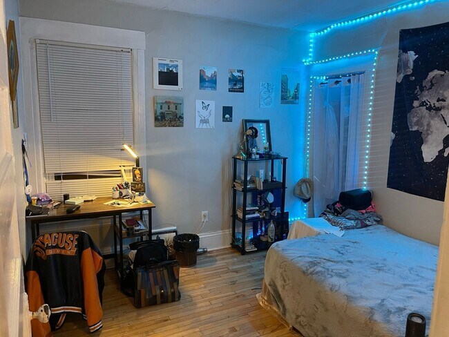 Building Photo - 231 Ashworth Pl