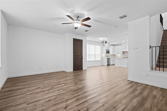 Building Photo - 2714 Parkview Pl