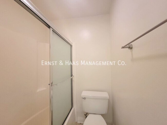 Building Photo - 5585 E Pacific Coast Hwy