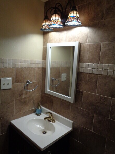 Building Photo - 755 Jennifer Jean Dr