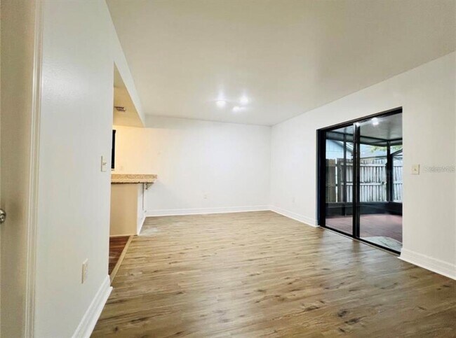 Building Photo - 1336 Bramblewood Dr