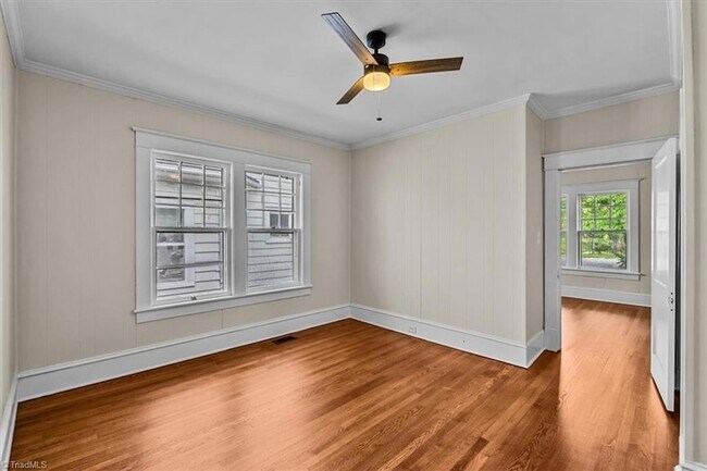 Building Photo - 213 Westover Terrace