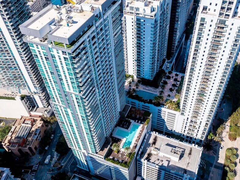 Building Photo - 1080 Brickell Ave