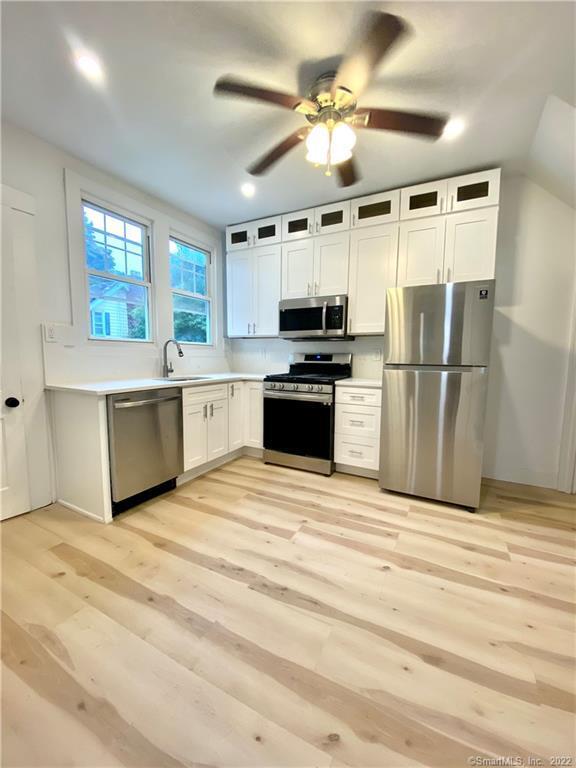 Building Photo - 25 Beecher Pl