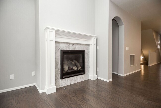 Building Photo - Beautiful Single-Family Home in a Great Location!