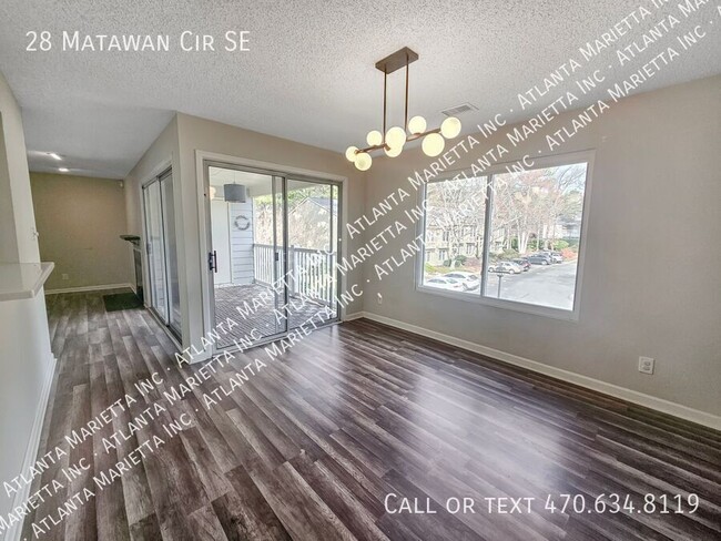 Building Photo - Stylish 2-Bedroom, 2-Bath End-Unit Condo i...