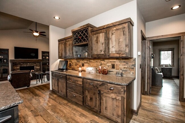 Building Photo - Glacier Ranch Home Available August 1