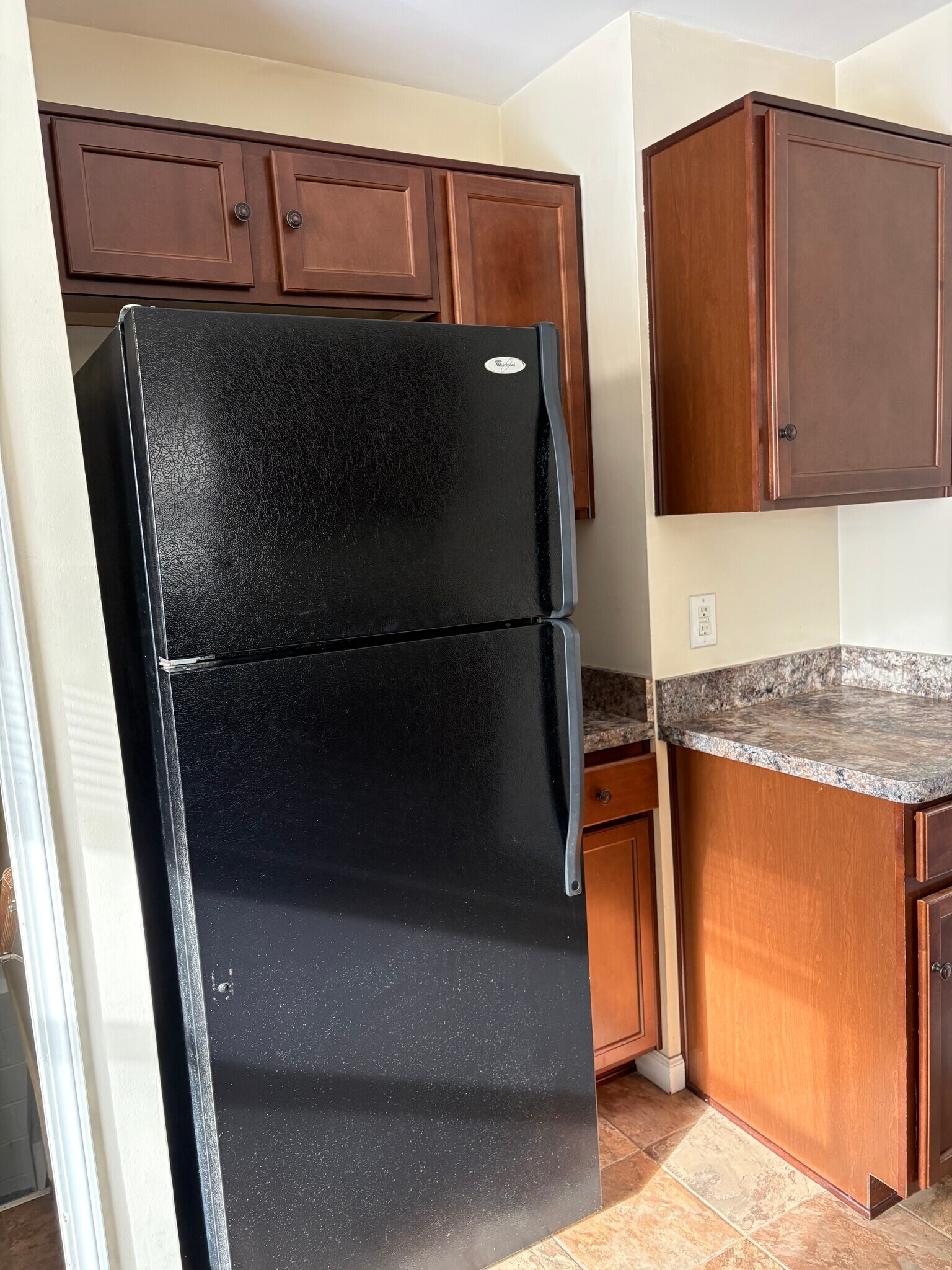 Building Photo - 13813 Wainstead Ave