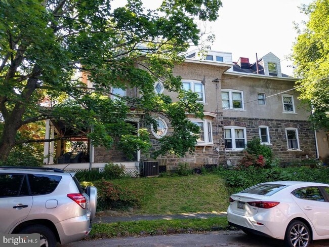 Primary Photo - 7738 Ardleigh St