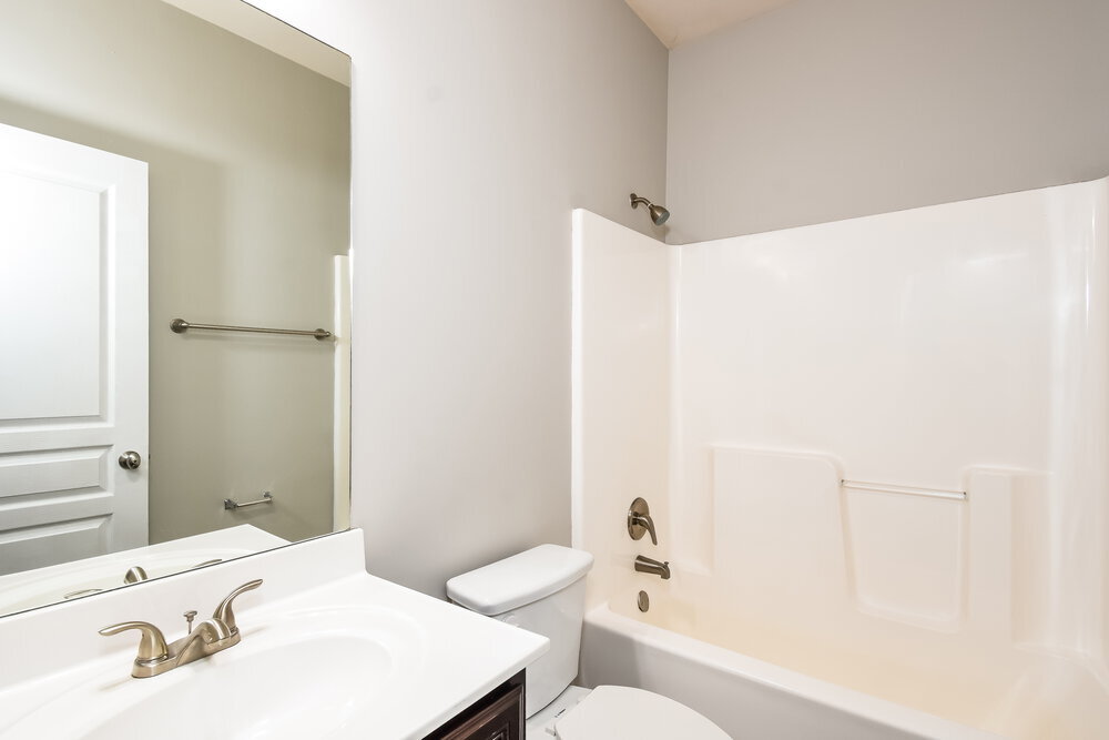 Building Photo - 192 Moorland Way NE