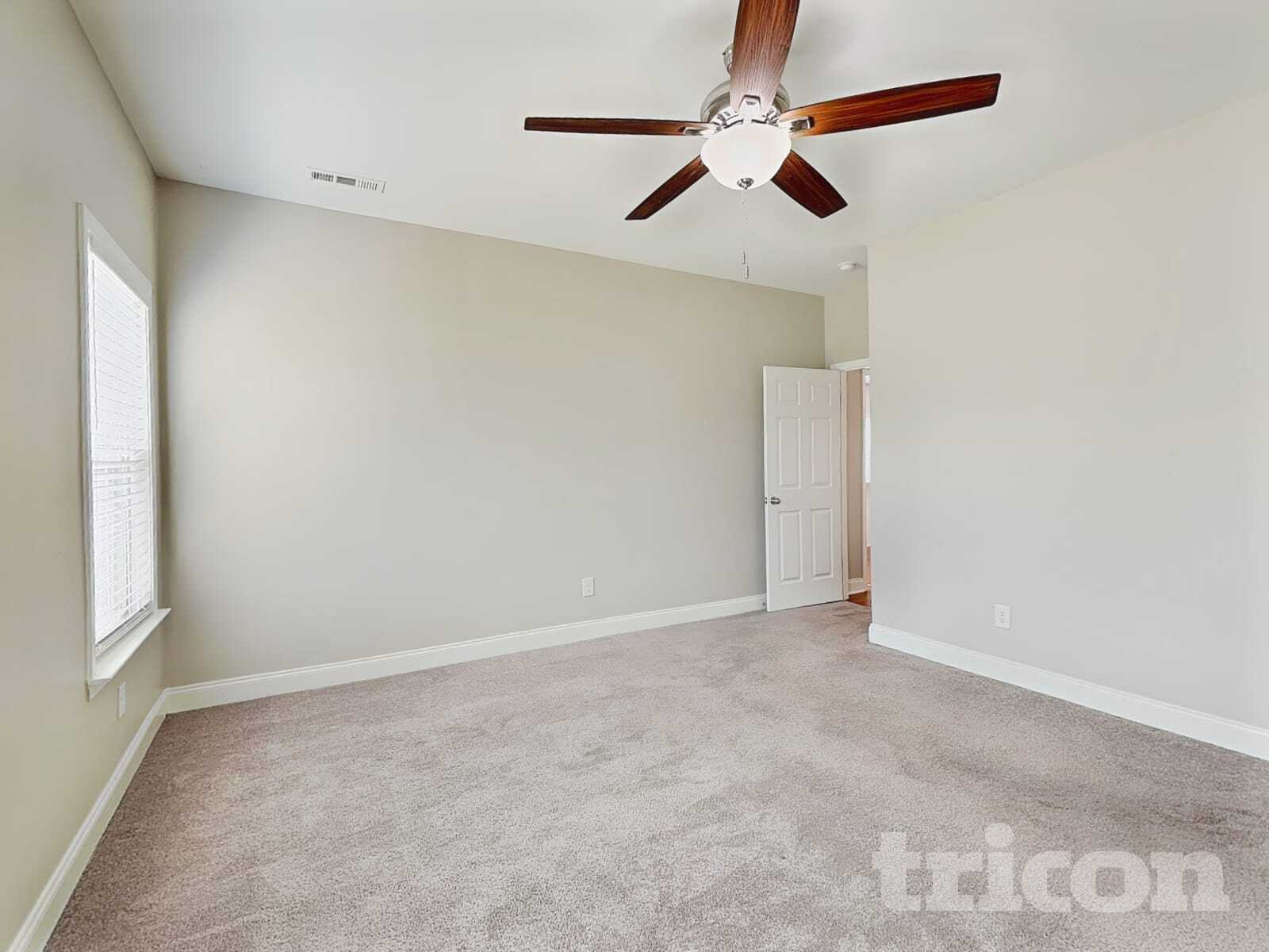 Building Photo - 1363 Coates Ln