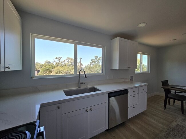 Building Photo - Completely remodeled 2-bedroom, 1-bath ADU in Loma Rica, CA