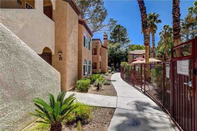 Primary Photo - 9325 W Desert Inn Rd