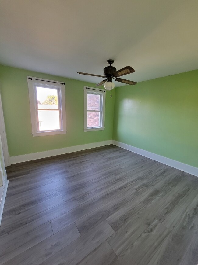 Building Photo - 1205 Priestley Ave