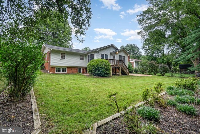 Building Photo - 10317 Cardinal Rd