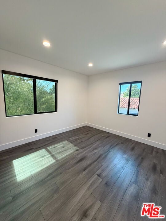 Building Photo - 3845 Olympiad Dr