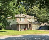 Building Photo - 302 Inverness Dr