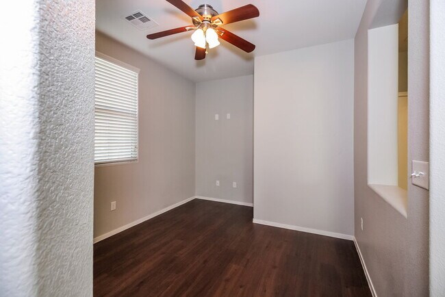 Building Photo - 5352 Brazelton St