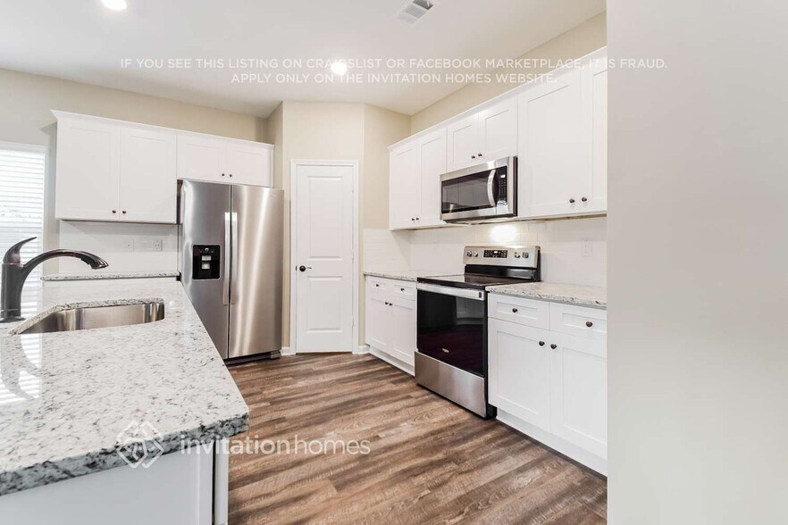 Building Photo - 6215 Nathaniel Ln